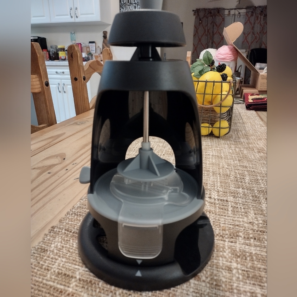 Pampered Chef Veggie Spiralizer